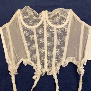Victoria’s Secret Gold Label Lace Corset NWOT